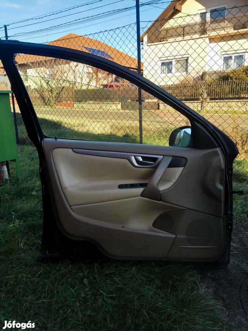 Volvo S60 bal első ajtó