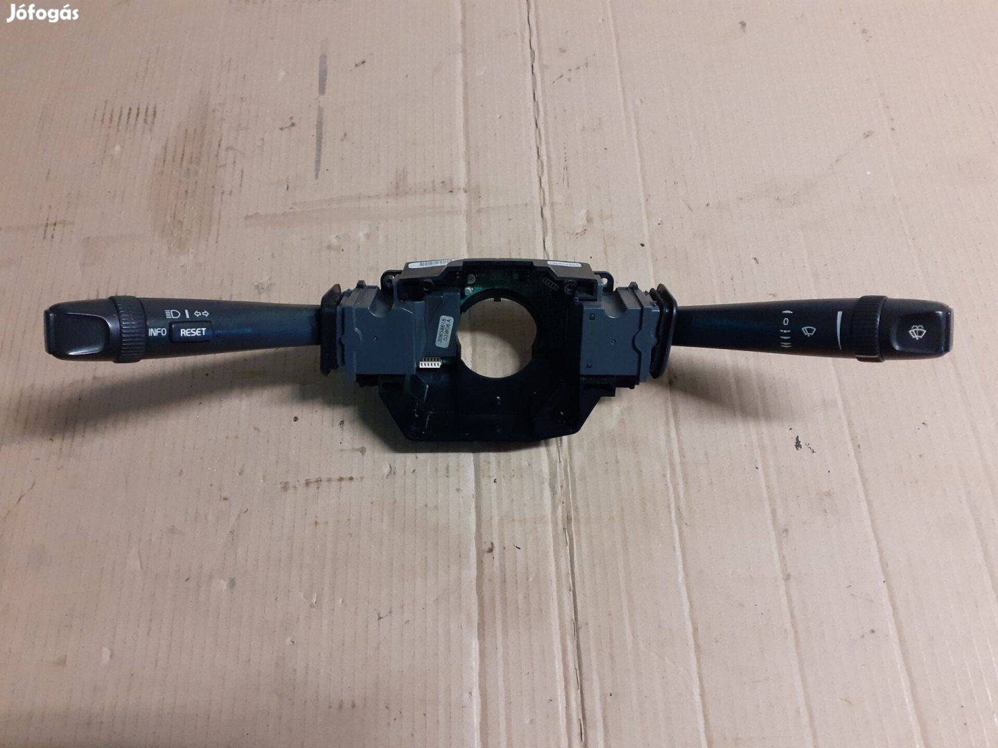 Volvo S60 kormánykapcsoló eladó!