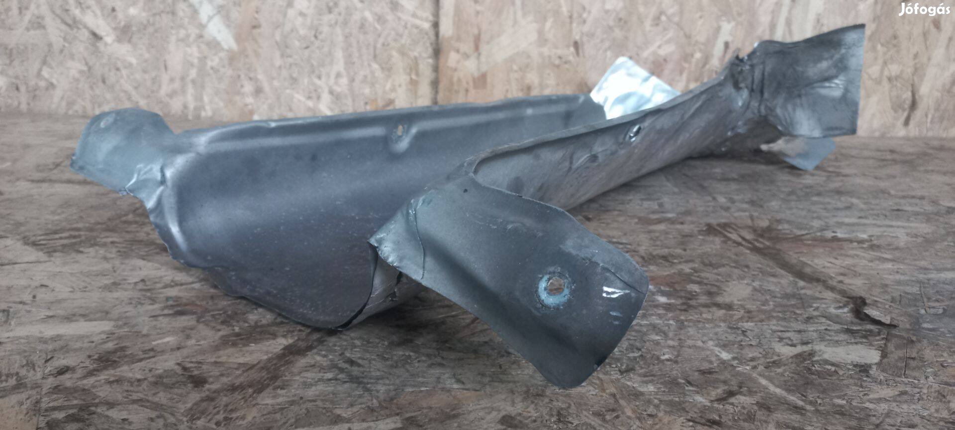 Volvo S80 98- Üzemanyagtank üzemanyagtartály tank hővédő lemez 2559