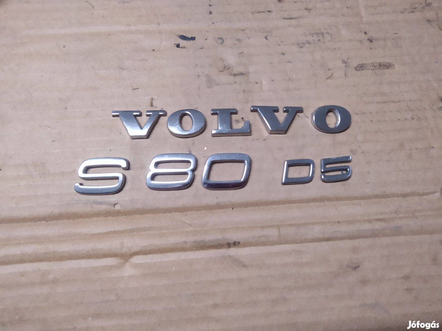 Volvo S80 csomagtérajtóra gyári felirat eladó!