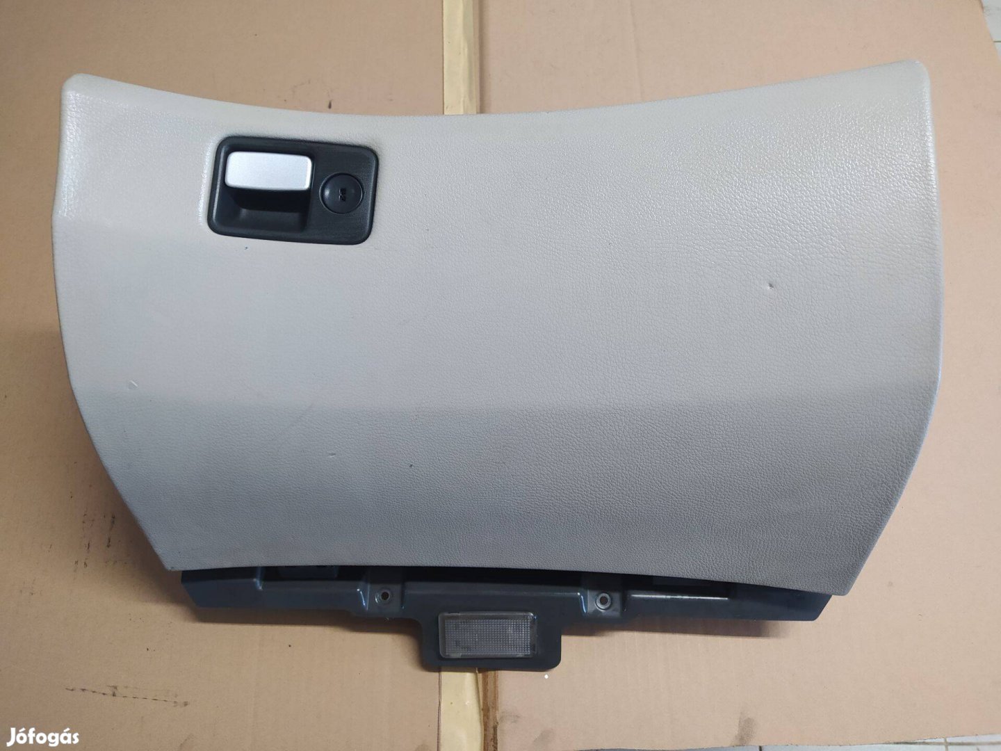 Volvo S80 facelift kesztyűtartó eladó!
