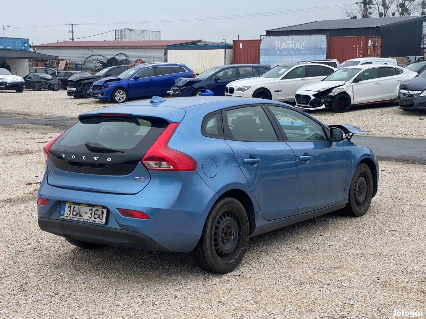 Volvo V40 1.6 D (D2) 2013 - hátsó lökhárító kompletten