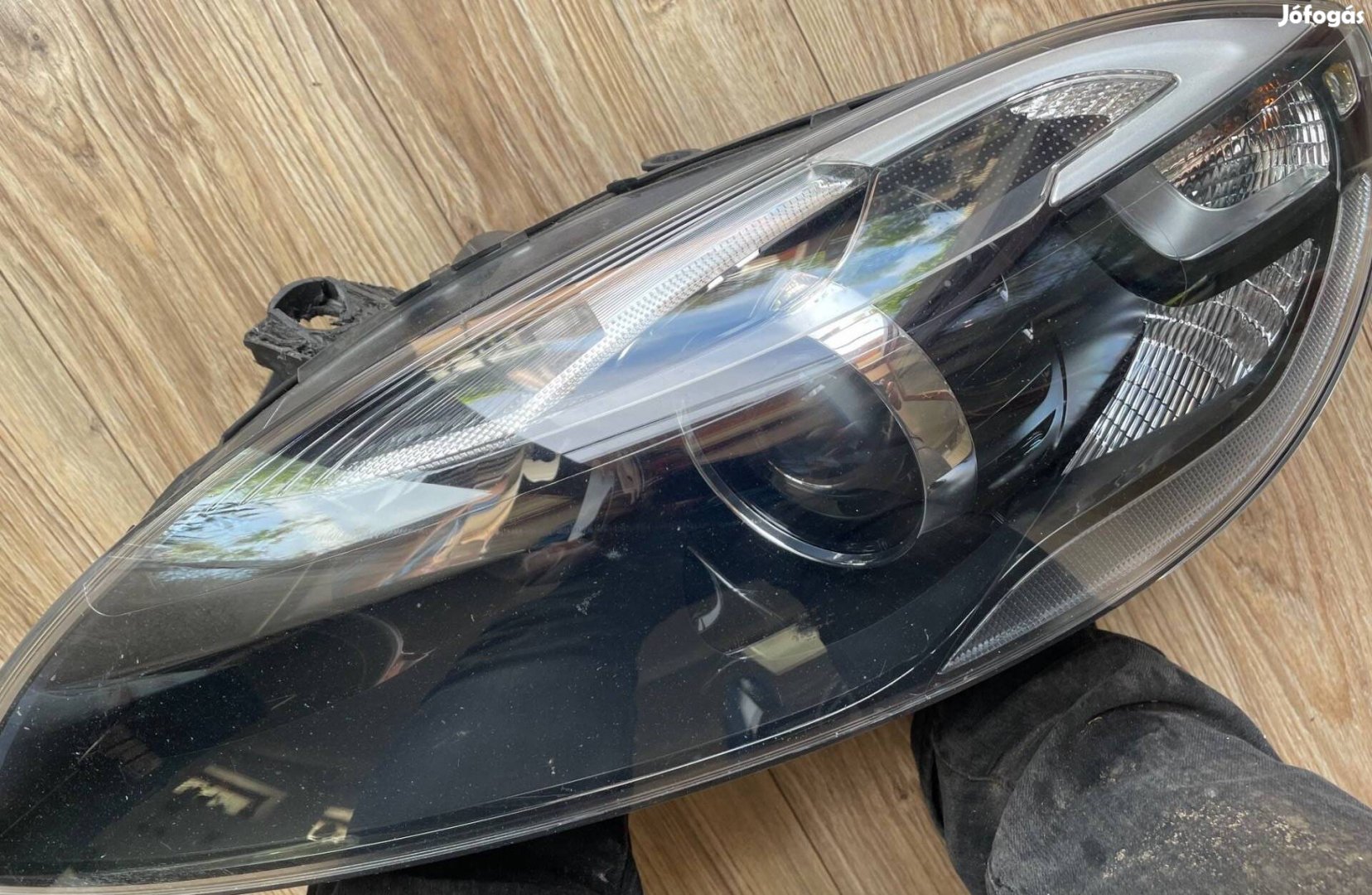 Volvo V40 2013 bal xenon fényszóró eladó
