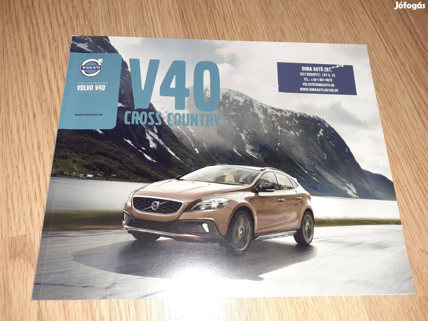 Volvo V40 Cross Country prospektus - 2013, magyar nyelvű