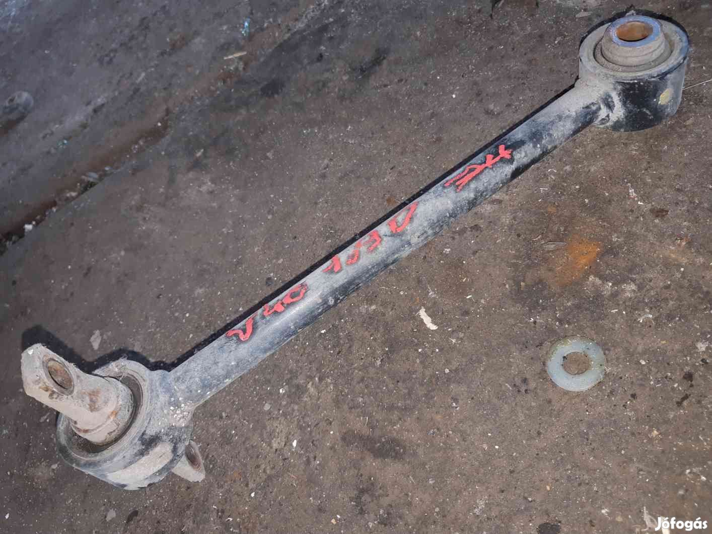 Volvo V40 Jobb Hátsó Lengőkar