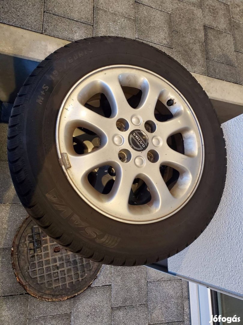 Volvo V40 alufelniken Sava Eskimo téligumik