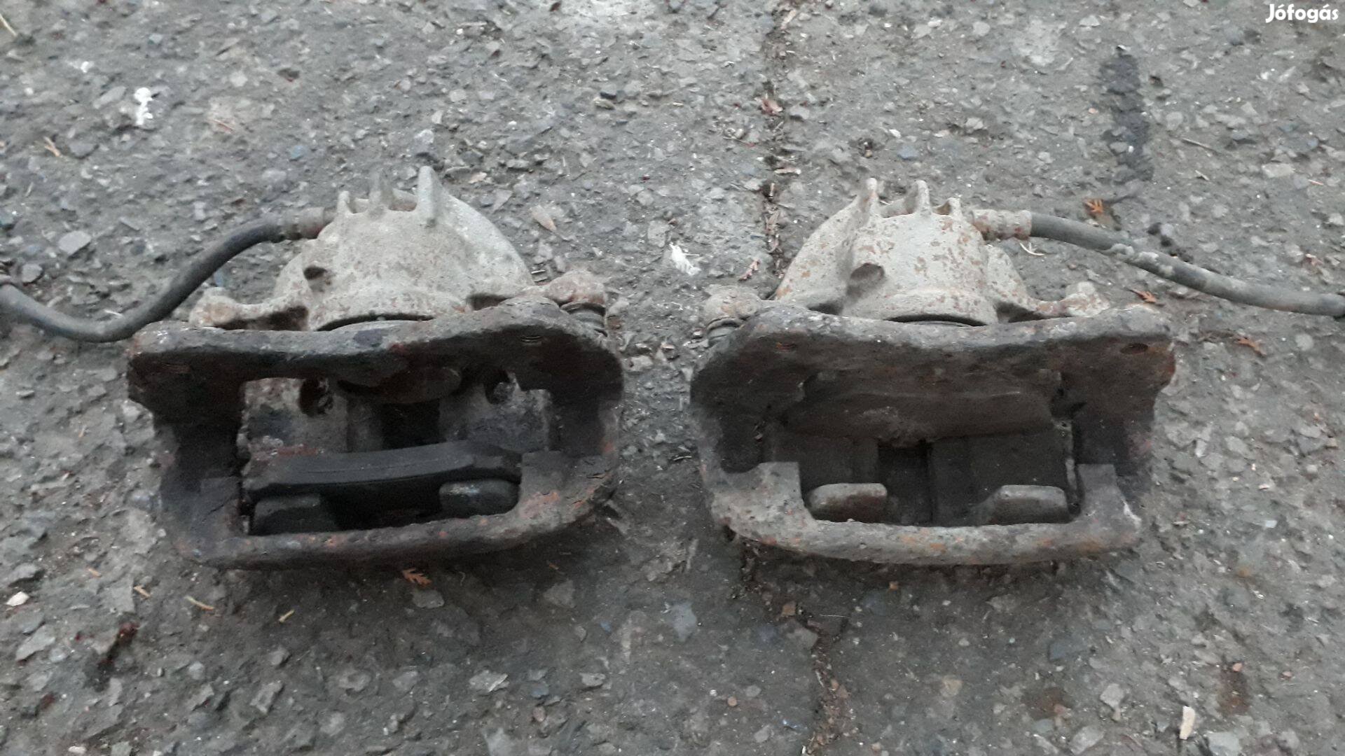 Volvo V40 fék féknyereg első