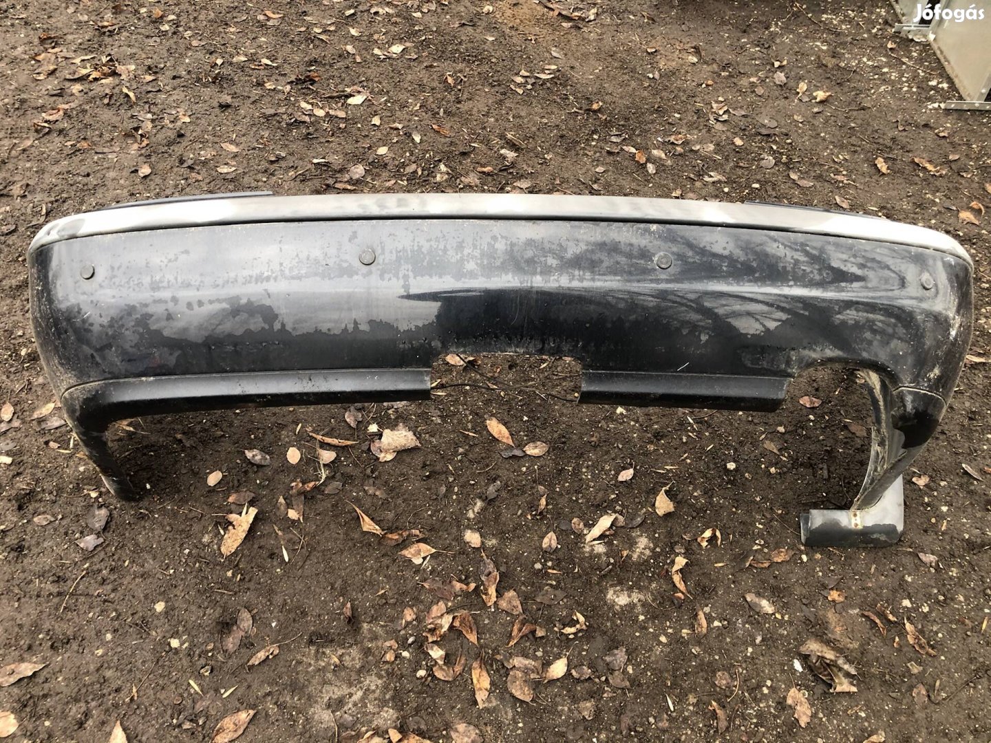 Volvo V40 hátsó lökhárító 