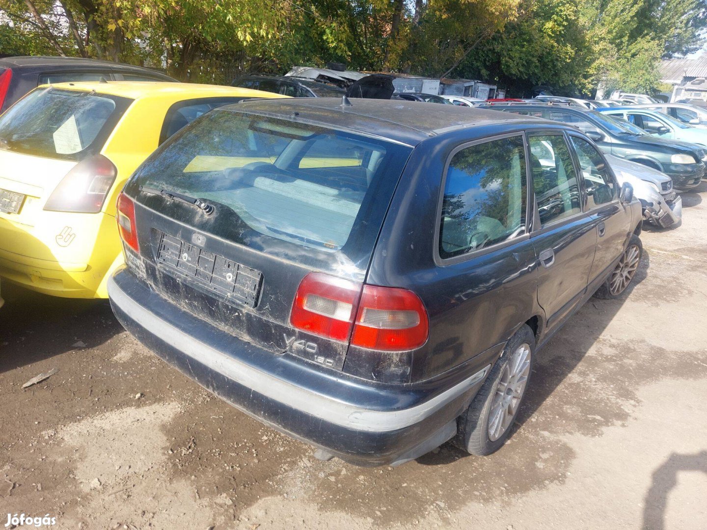 Volvo V40 karosszéria elemei kék