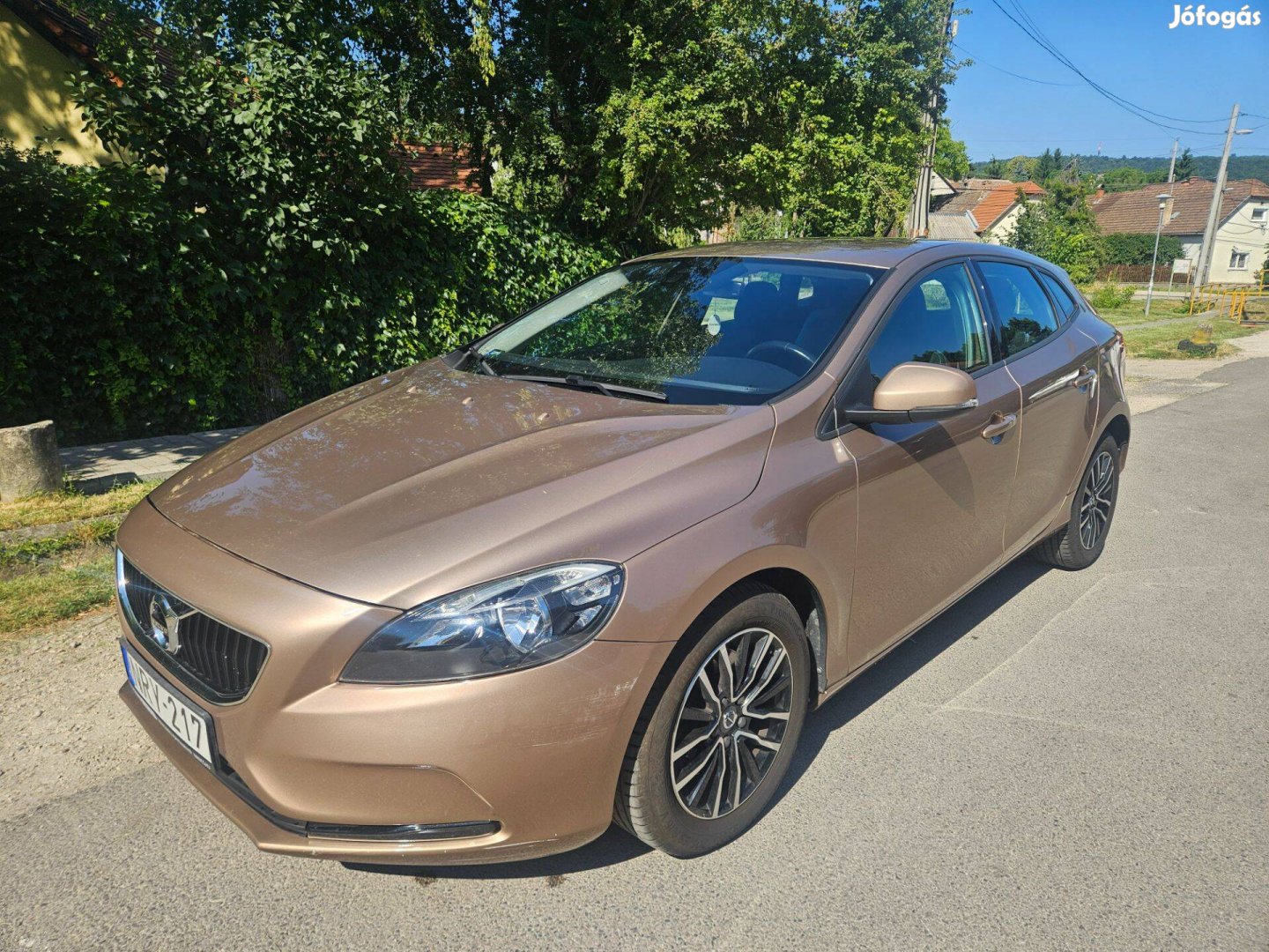 Volvo V40 kinetik
