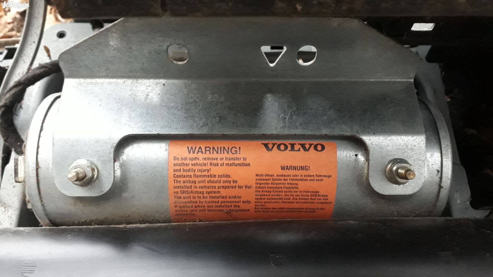 Volvo V40 utasoldali légzsák műszerfal héjjal