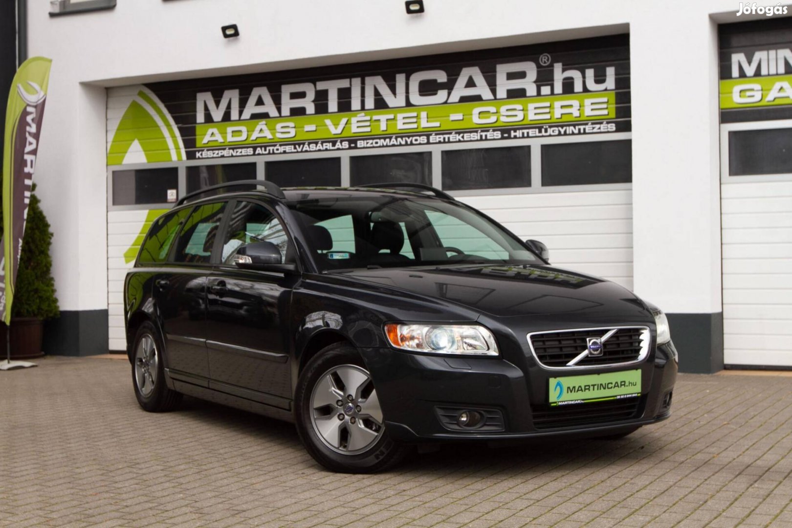 Volvo V50 1.6 D Drive Momentum Titánium Gray +E...