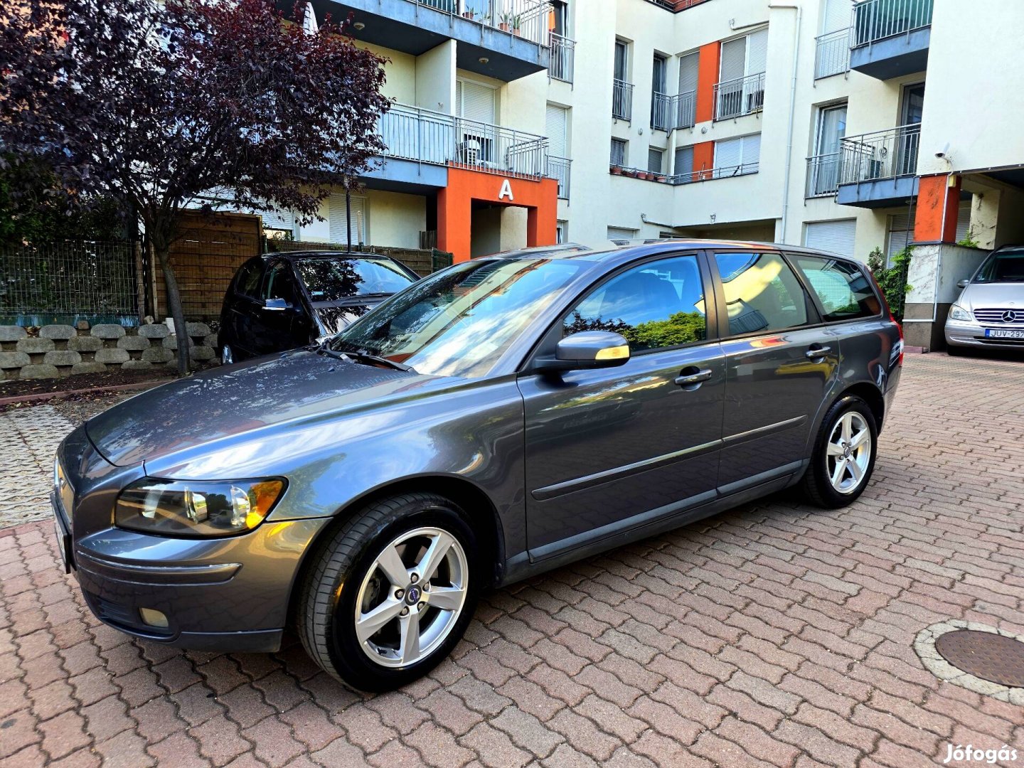 Volvo V50 2.0HDI 136LE 2Év Műszaki Leszervízelt 1Millió Számla