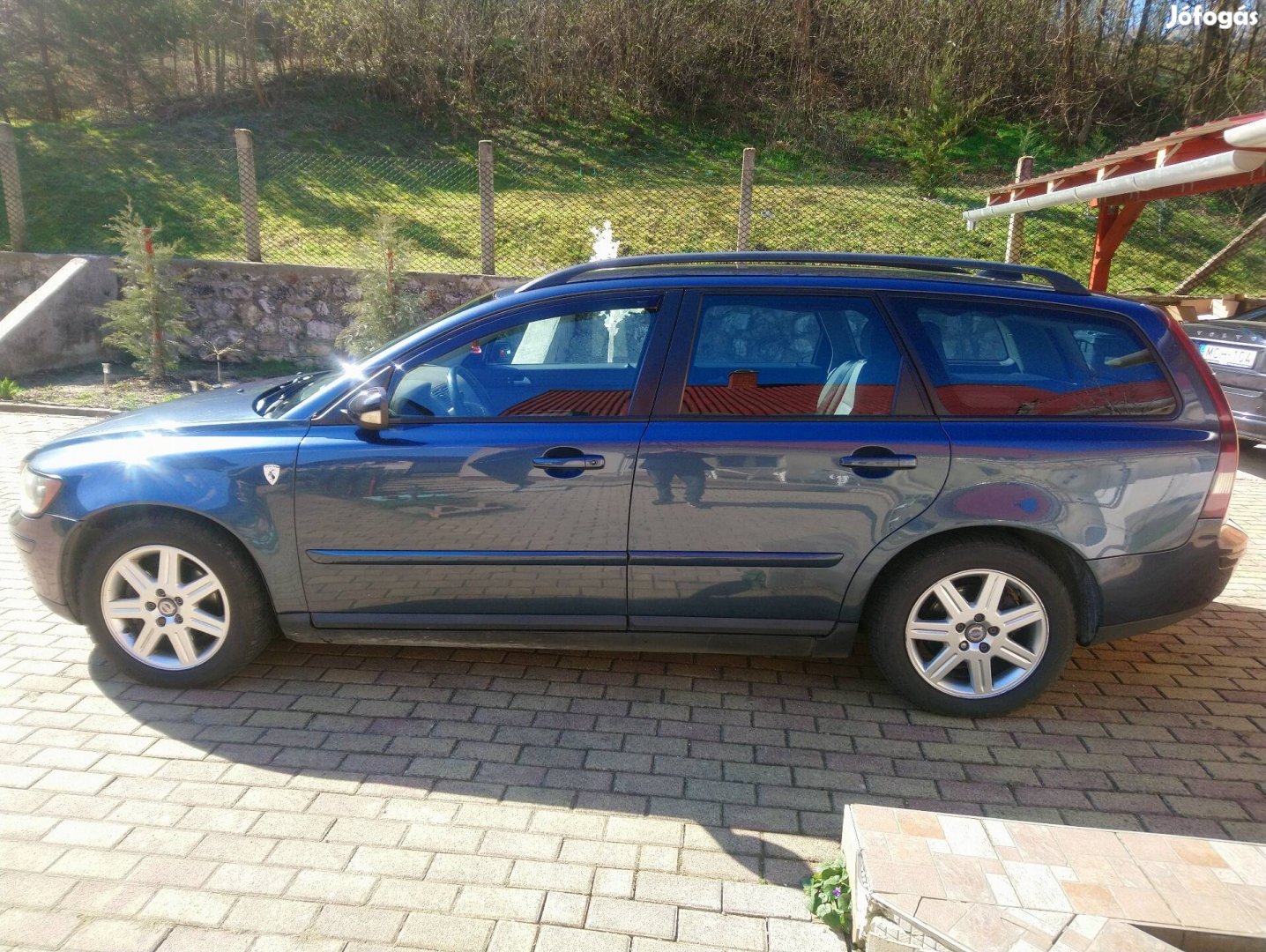 Volvo V50 2.0 D momentum tulajdonostól, rendszeresen karbantartott 