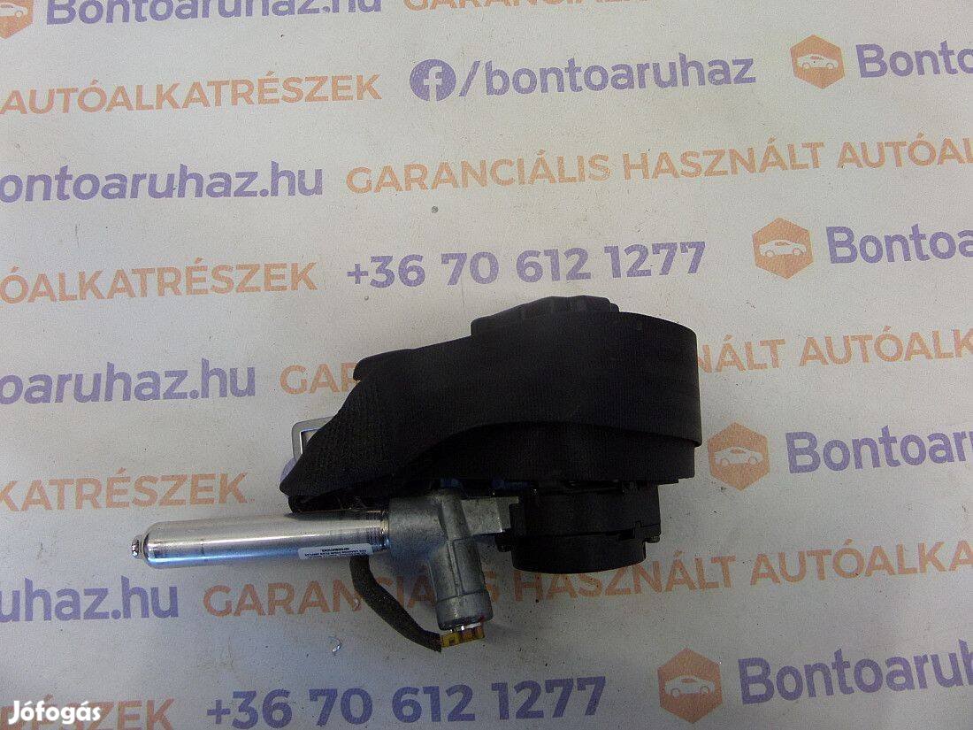 Volvo V50 Eladó gyári, jobb hátsó biztonsági öv, feszitő