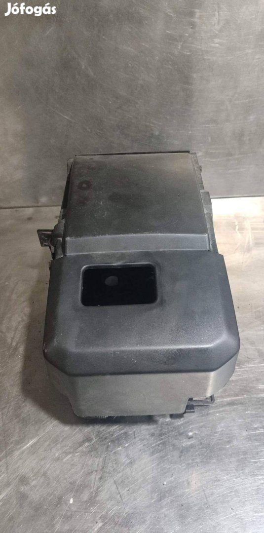 Volvo V50 S40 Akkumlátor tartó, takaró