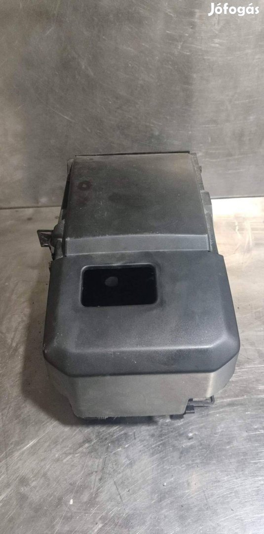 Volvo V50 S40 Akkumlátor tartó, takaró