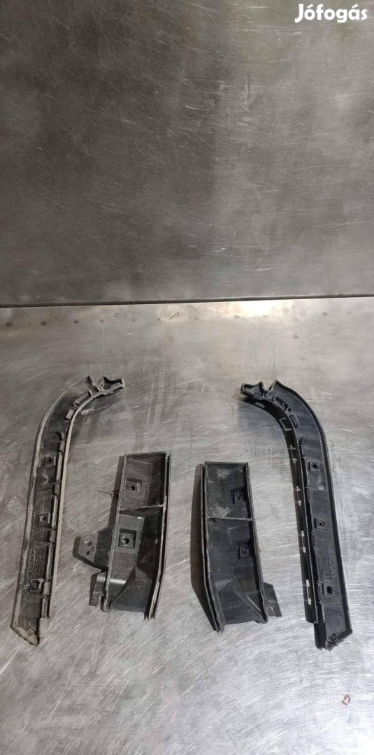 Volvo V50 S40 Lökhárító tartó