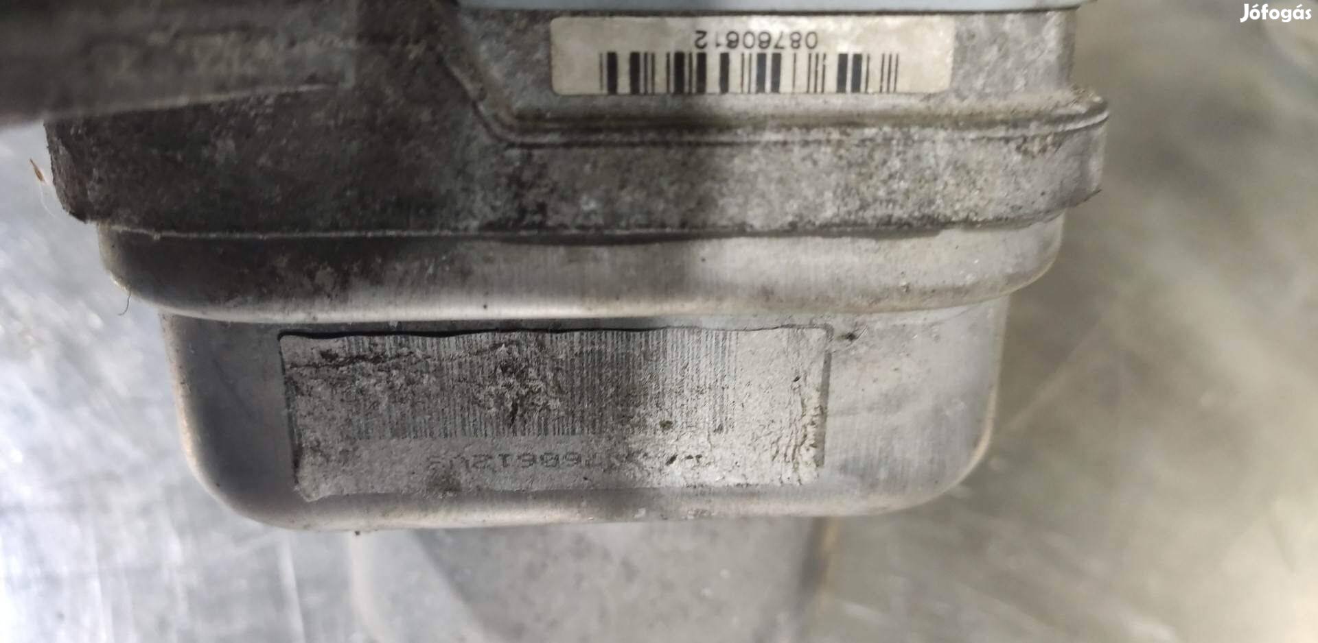 Volvo V50 S40 Szervoszivattyú, szervo olajtartály