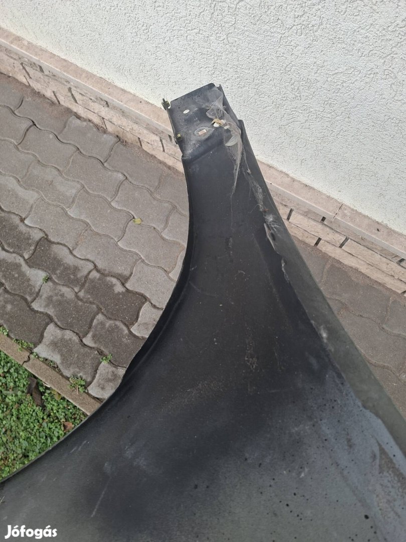 Volvo V50 bal első sárvédő