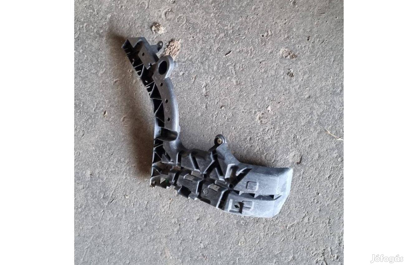 Volvo V60 2018- Bal hátsó lökhárító oldal tartó 31455501