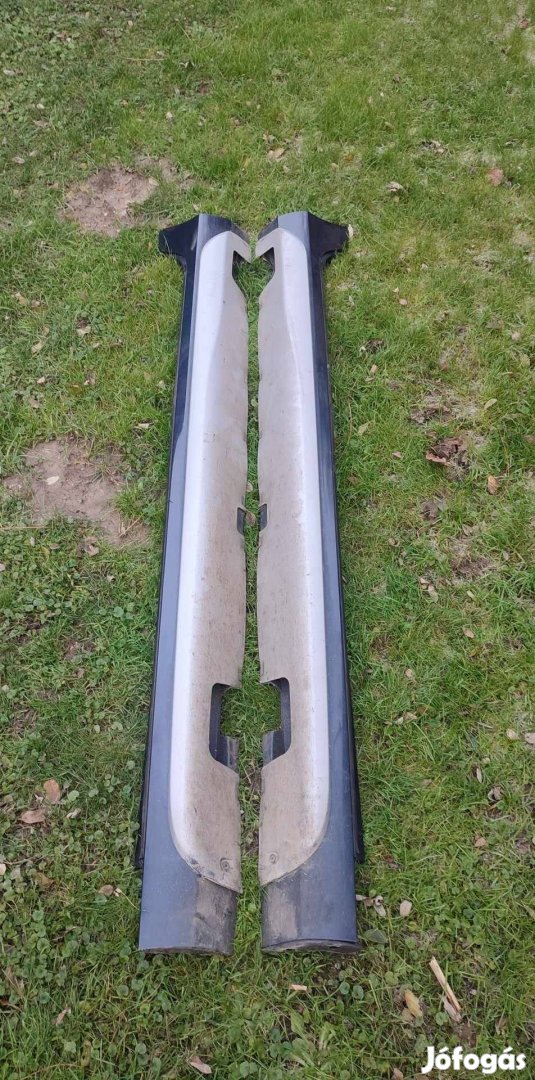 Volvo V60 Küszöbtakaró