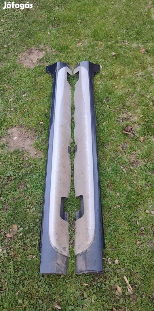 Volvo V60 Küszöbtakaró
