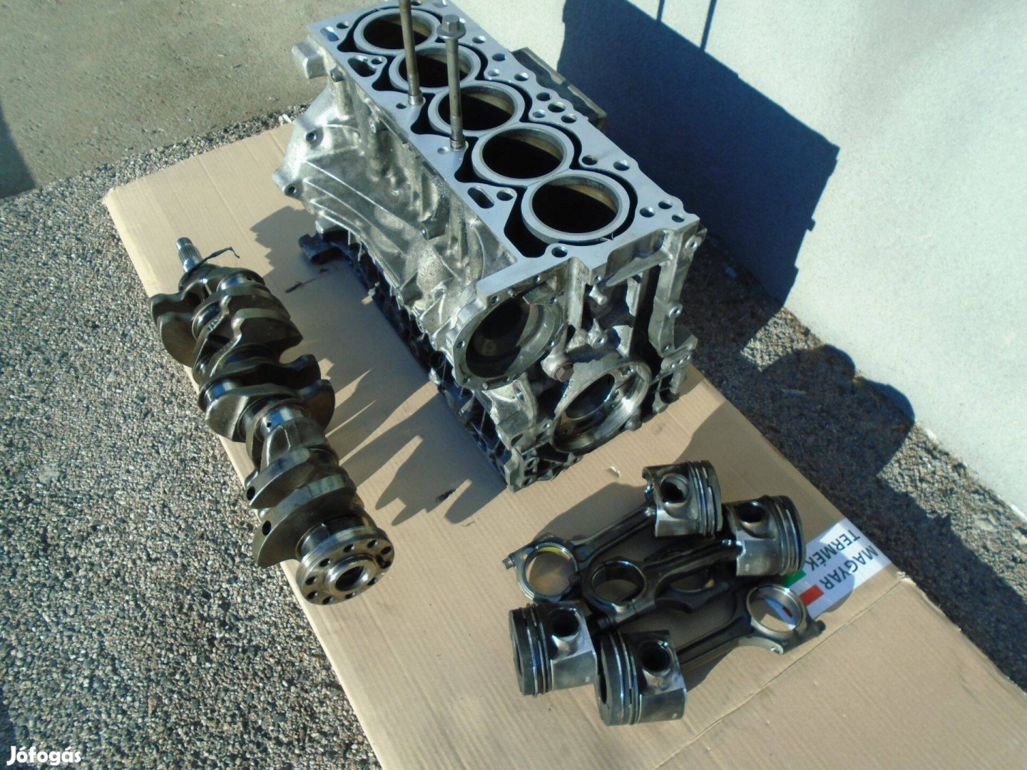 Volvo V60 XC60 2.0 D3 motor, motor alkatrészek! D5204t