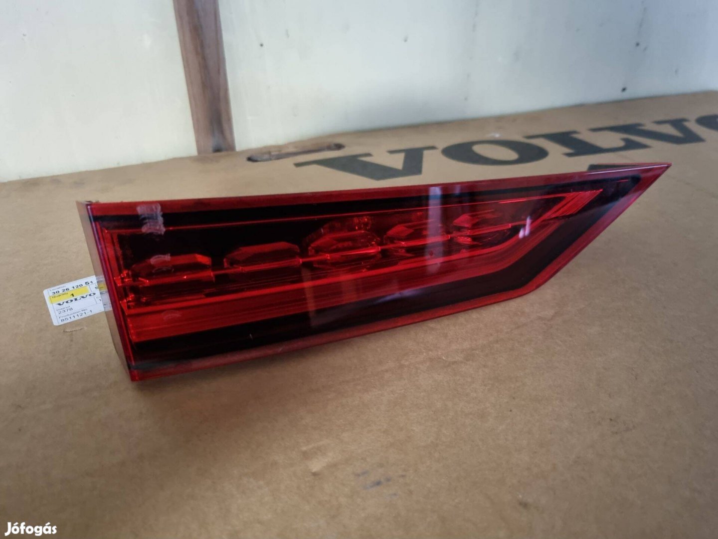 Volvo V60 bal hátsó lámpa 2019- 32228904