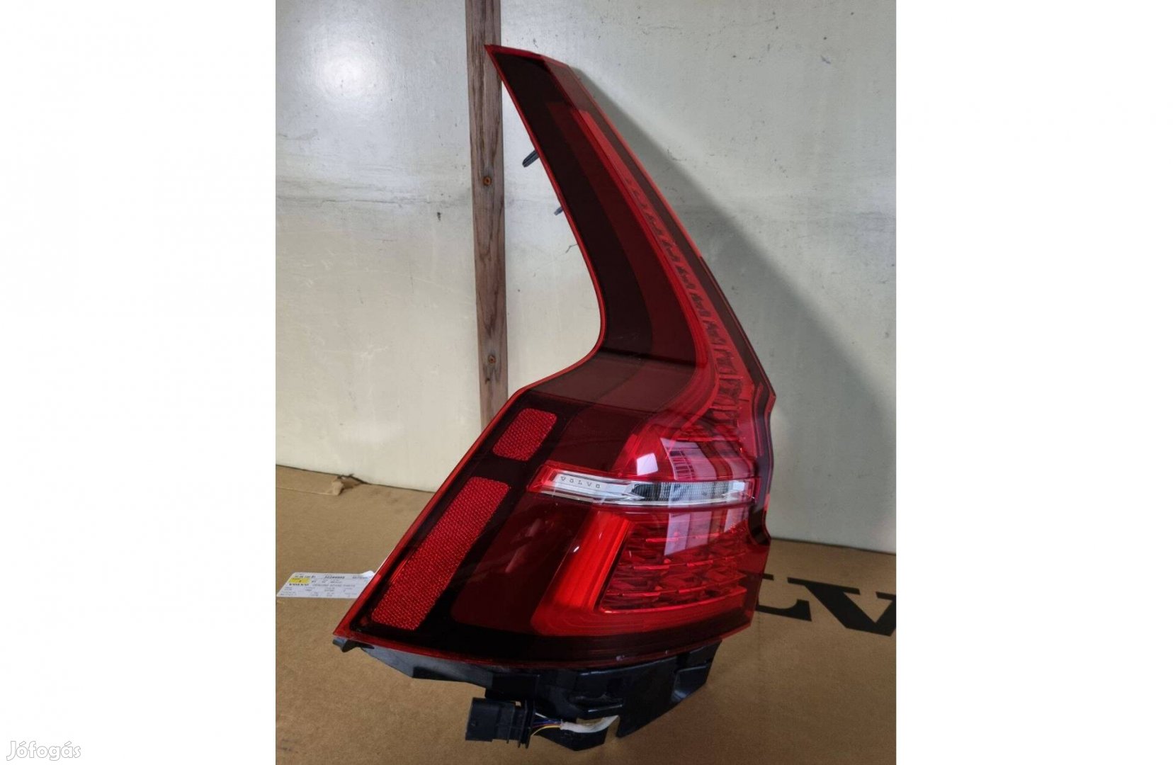 Volvo V60 bal hátsó lámpa 2019- 32291358