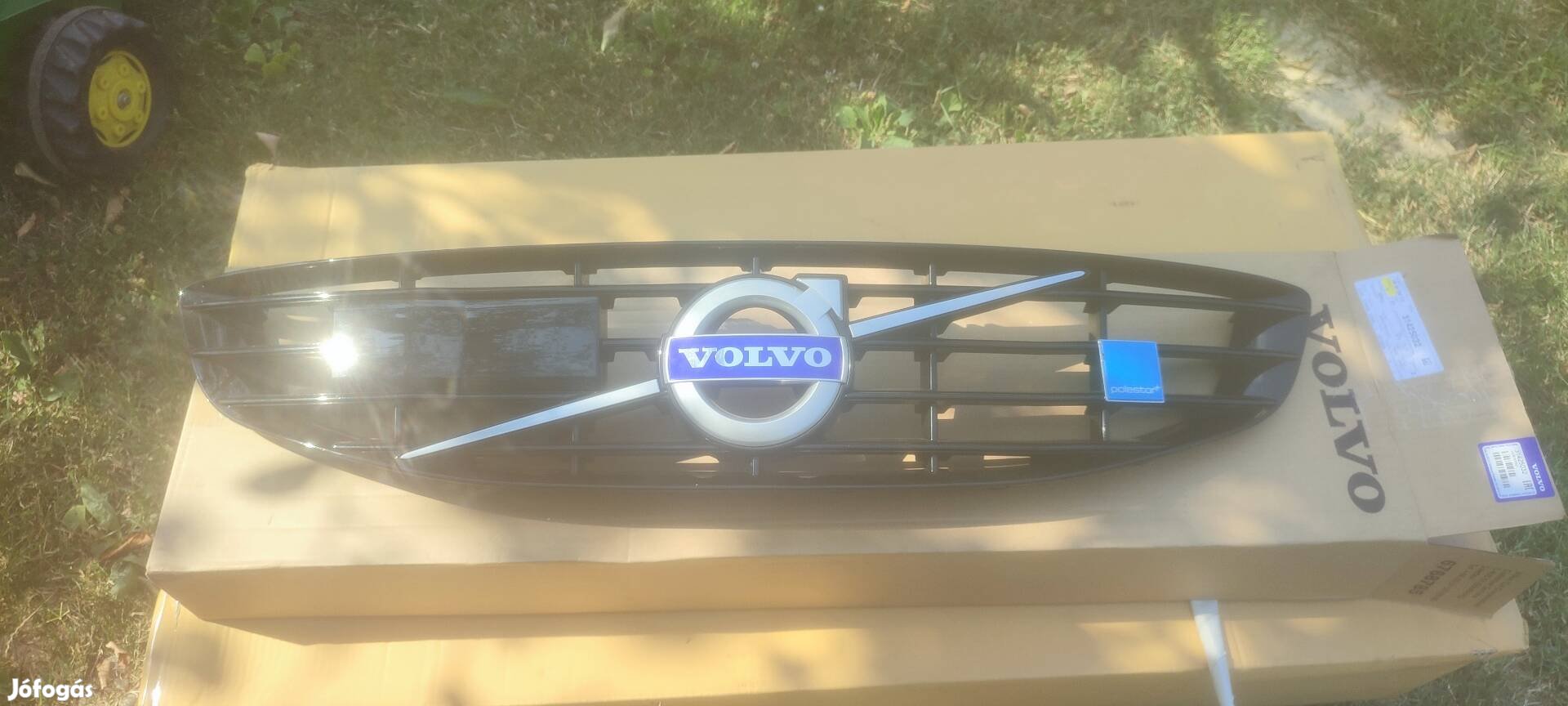 Volvo V60 és S60 hűtőmaszk 