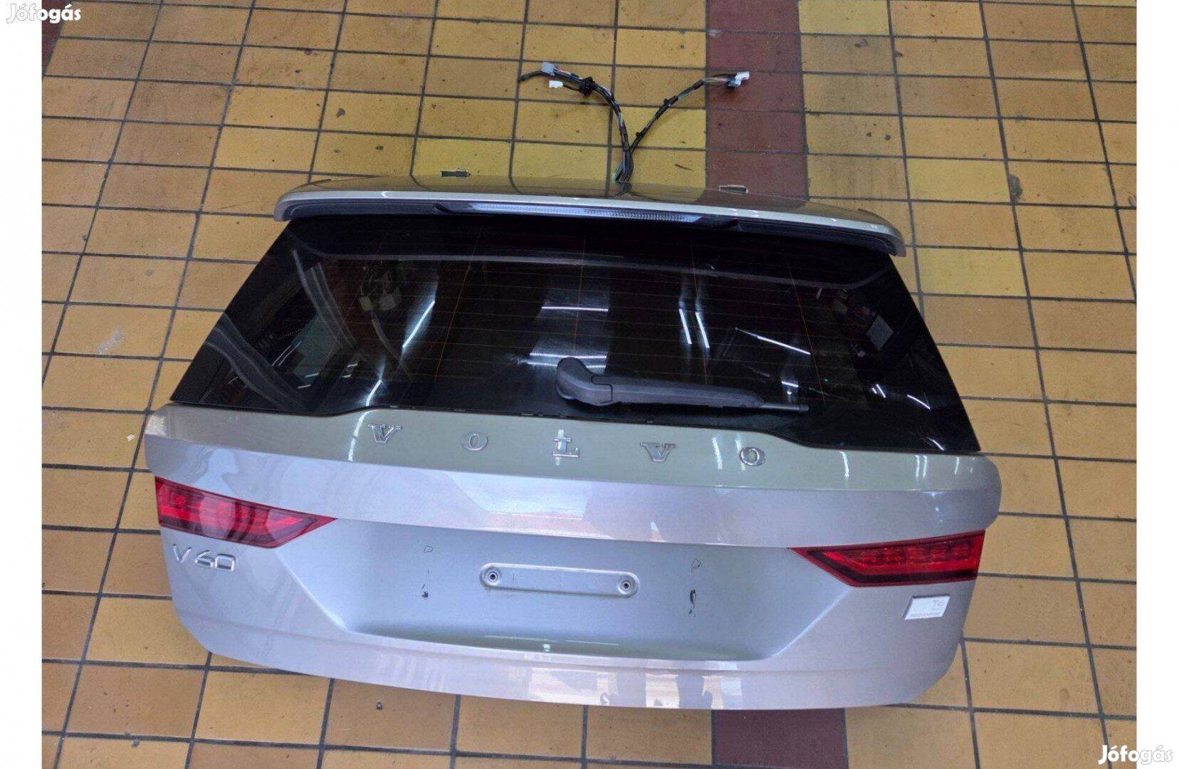 Volvo V60 komplett csomagtér ajtó 2019-2025 közt