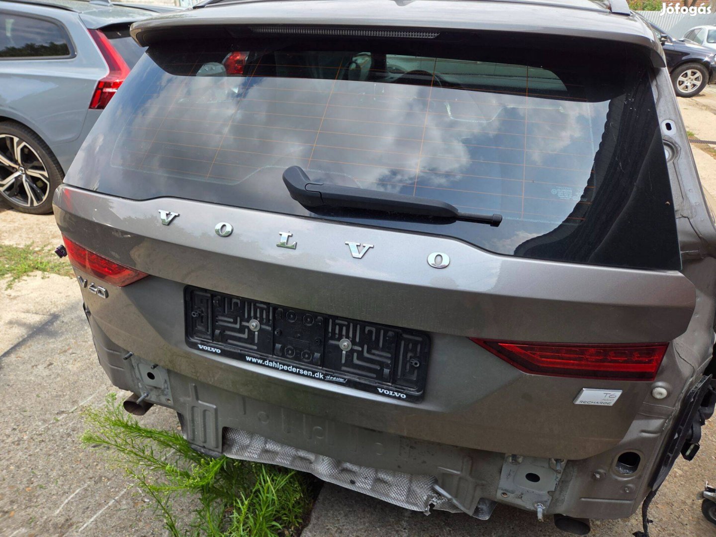Volvo V60 komplett gyári csomagtér ajtó, üveggel, zárral! 2019-2025