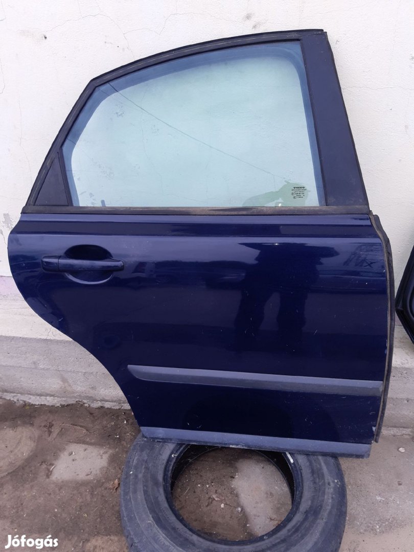 Volvo V70 00-06 Jobb Hátsó Ajtó