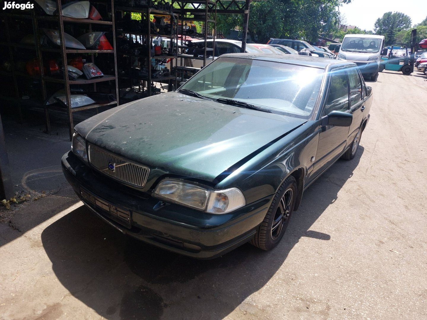 Volvo V70 2.0 alkatrészei