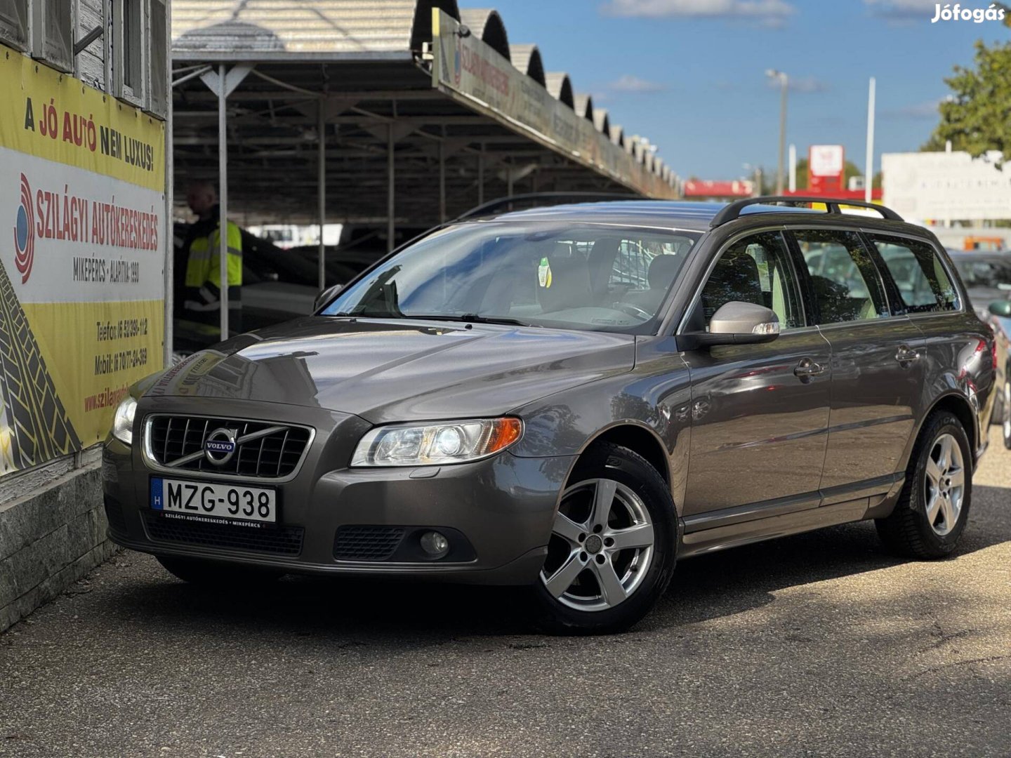 Volvo V70 2.4 D Momentum Geartronic ITT és Most...