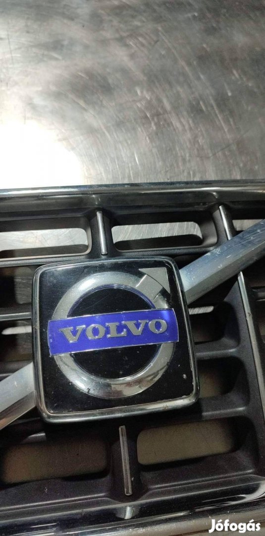Volvo V70 III 3 MK3 Hűtőrács
