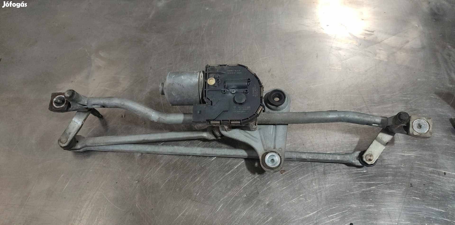 Volvo V70 III 3 MK3 ablaktrölö motor