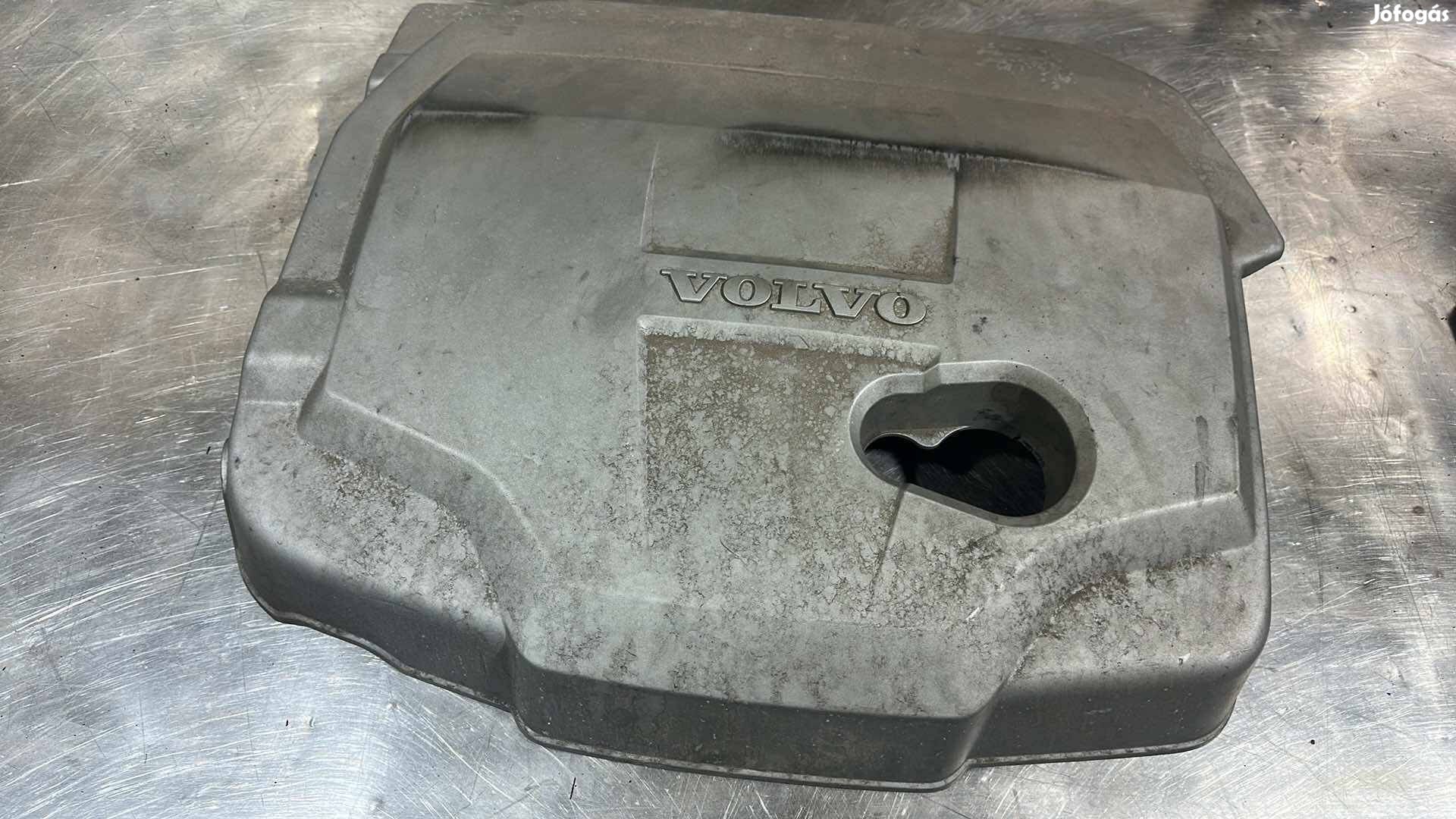 Volvo V70 III 3 MK3 motorbukrolat