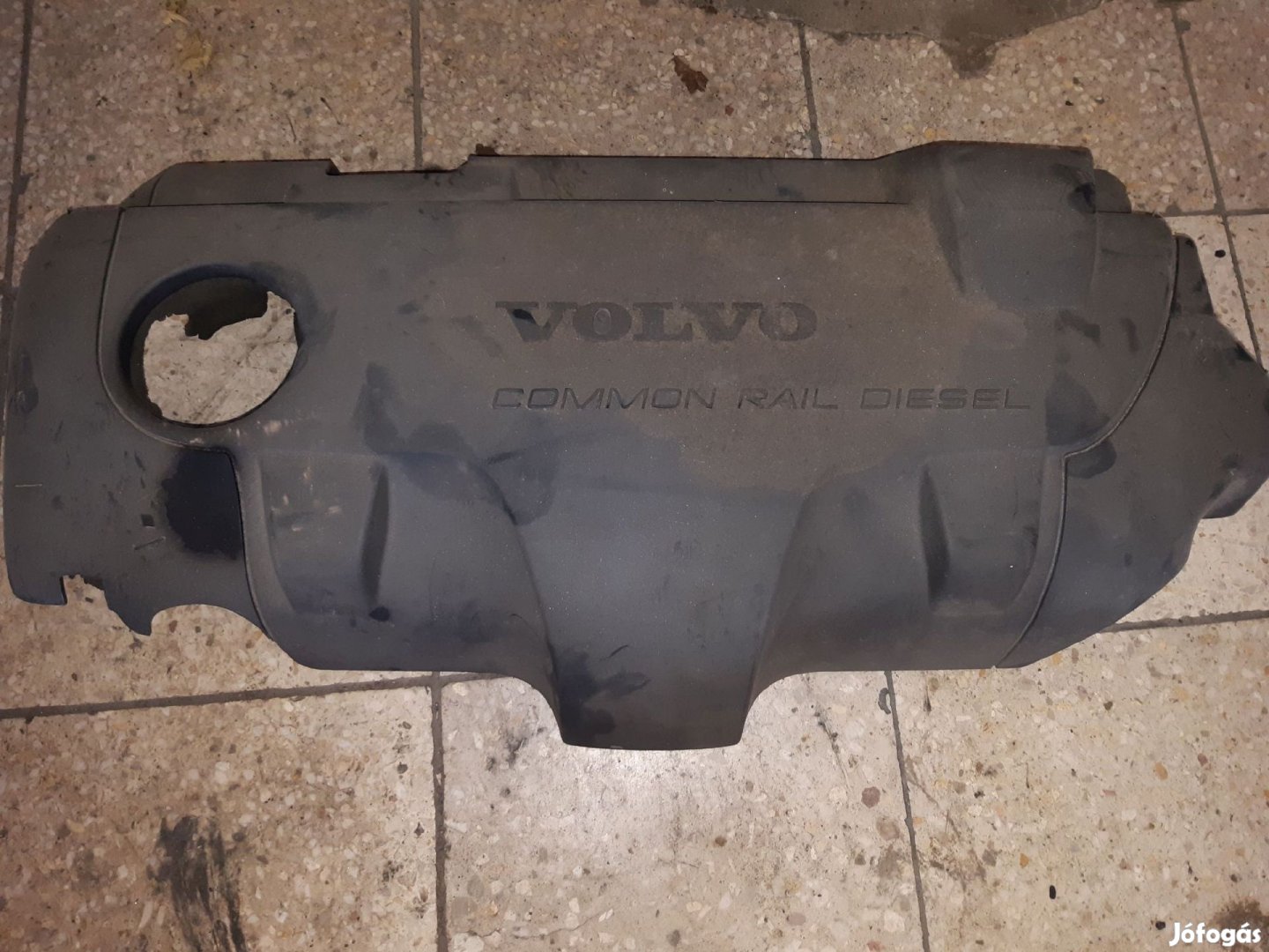 Volvo V70 Motor Burkolat