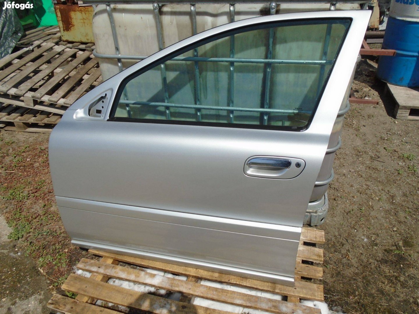 Volvo V70 bal oldali ajtók tartozékokkal 2002-2007-ig