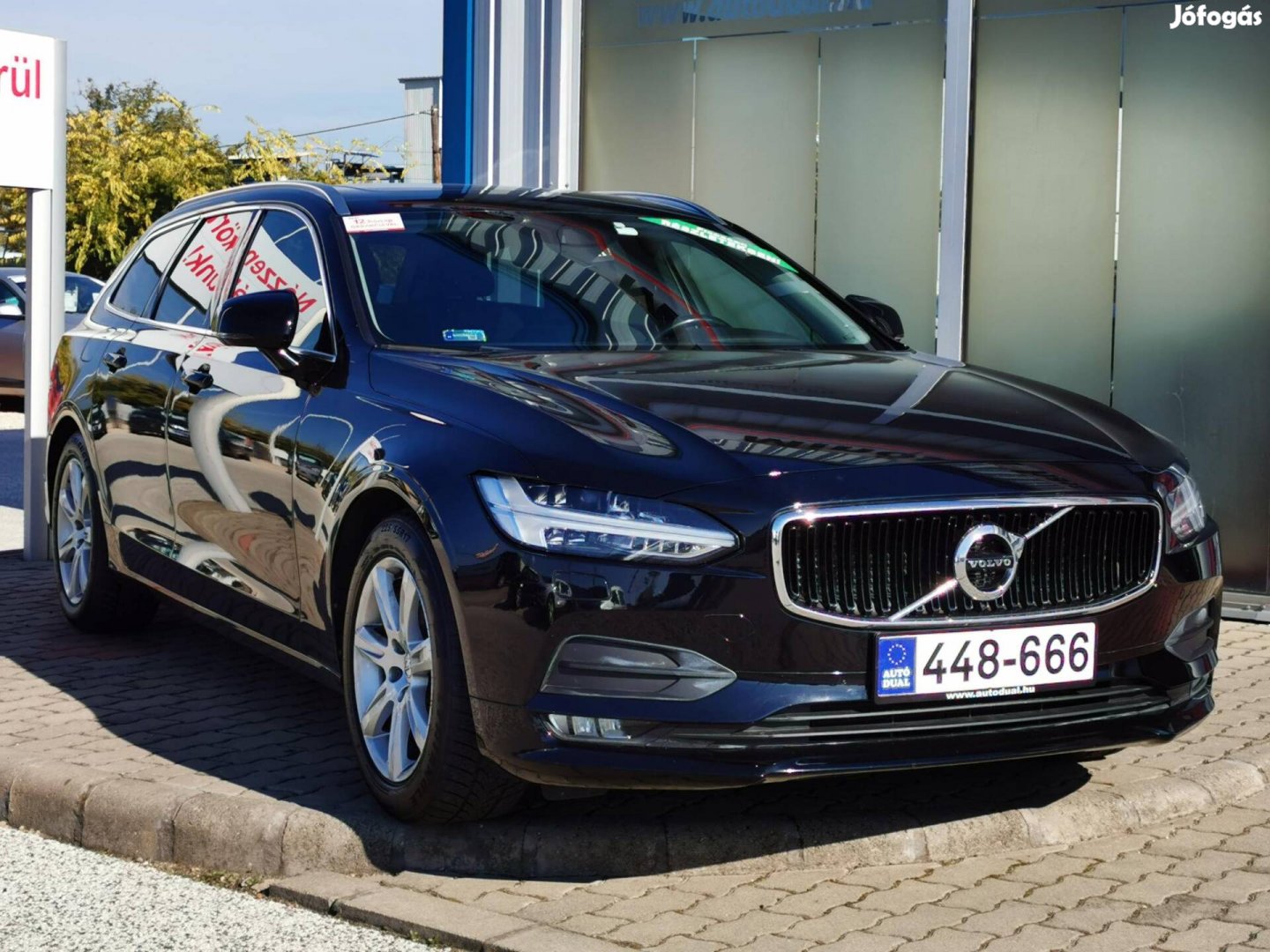 Volvo V90 2.0 D4 Momentum AWD