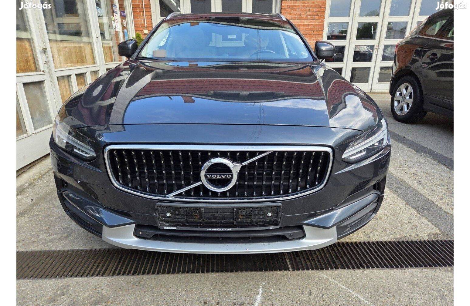 Volvo V90 Cross Country, V90, S90 komplett eleje,motorháztető,lámpák