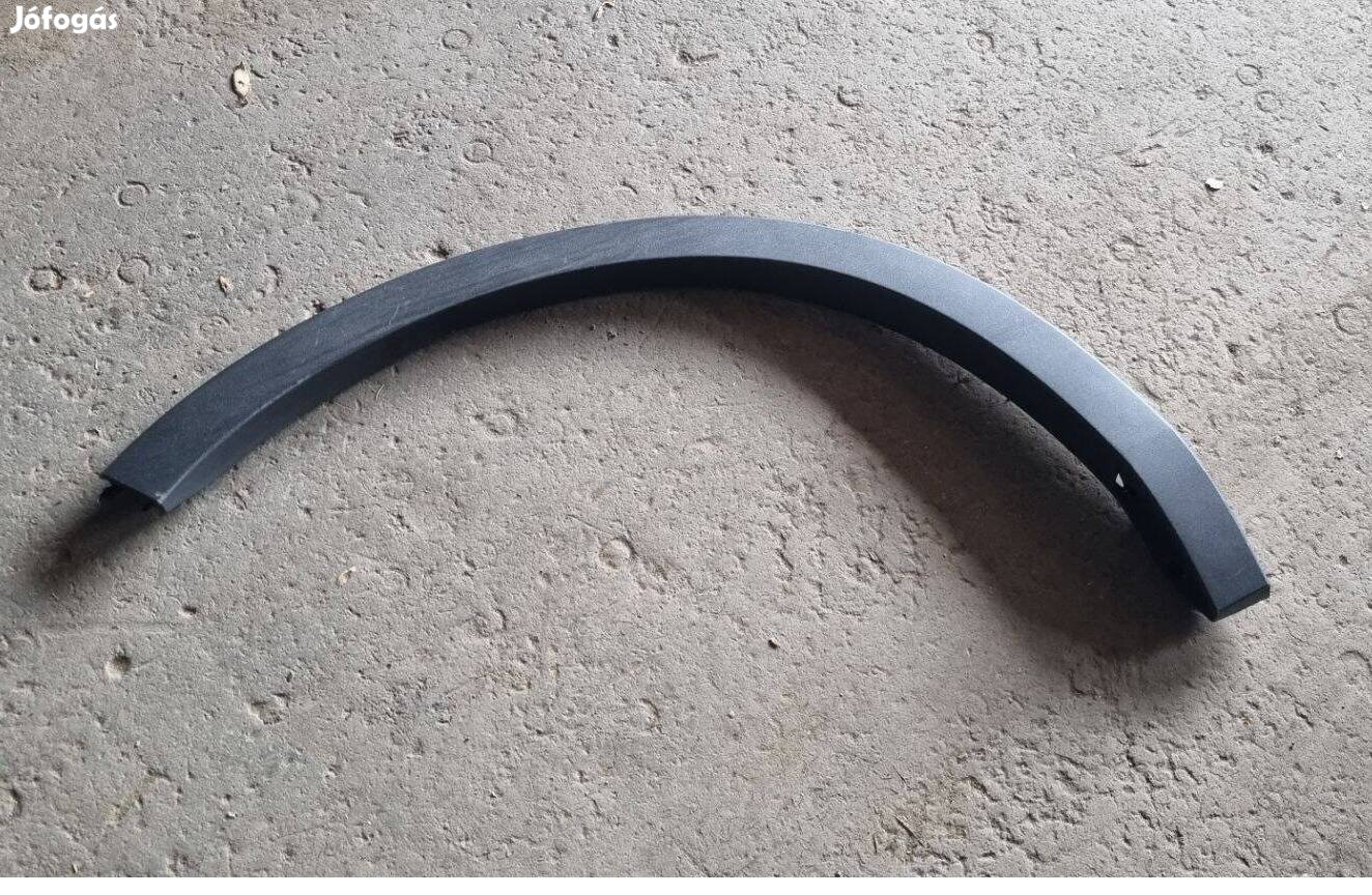 Volvo XC40 2017- Jobb hátsó kerékív sárvédő perem díszléc 31448329