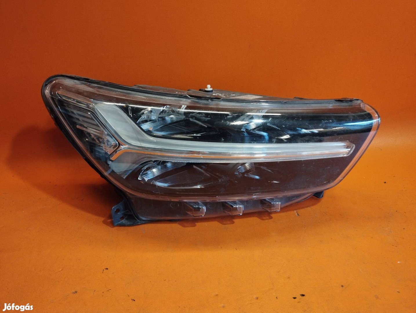 Volvo XC40 jobb led lámpa 32342525 (S5.120.710)