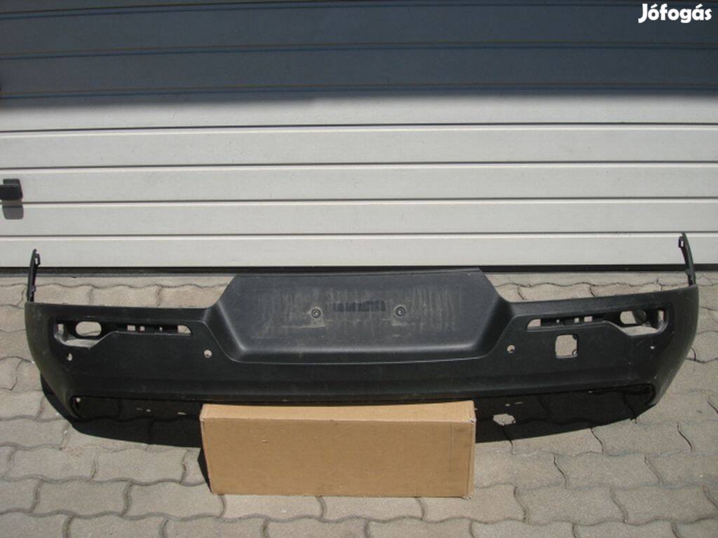 Volvo XC40 radaros hátsó lökhárító alsó spoiler 31449333 2017-től