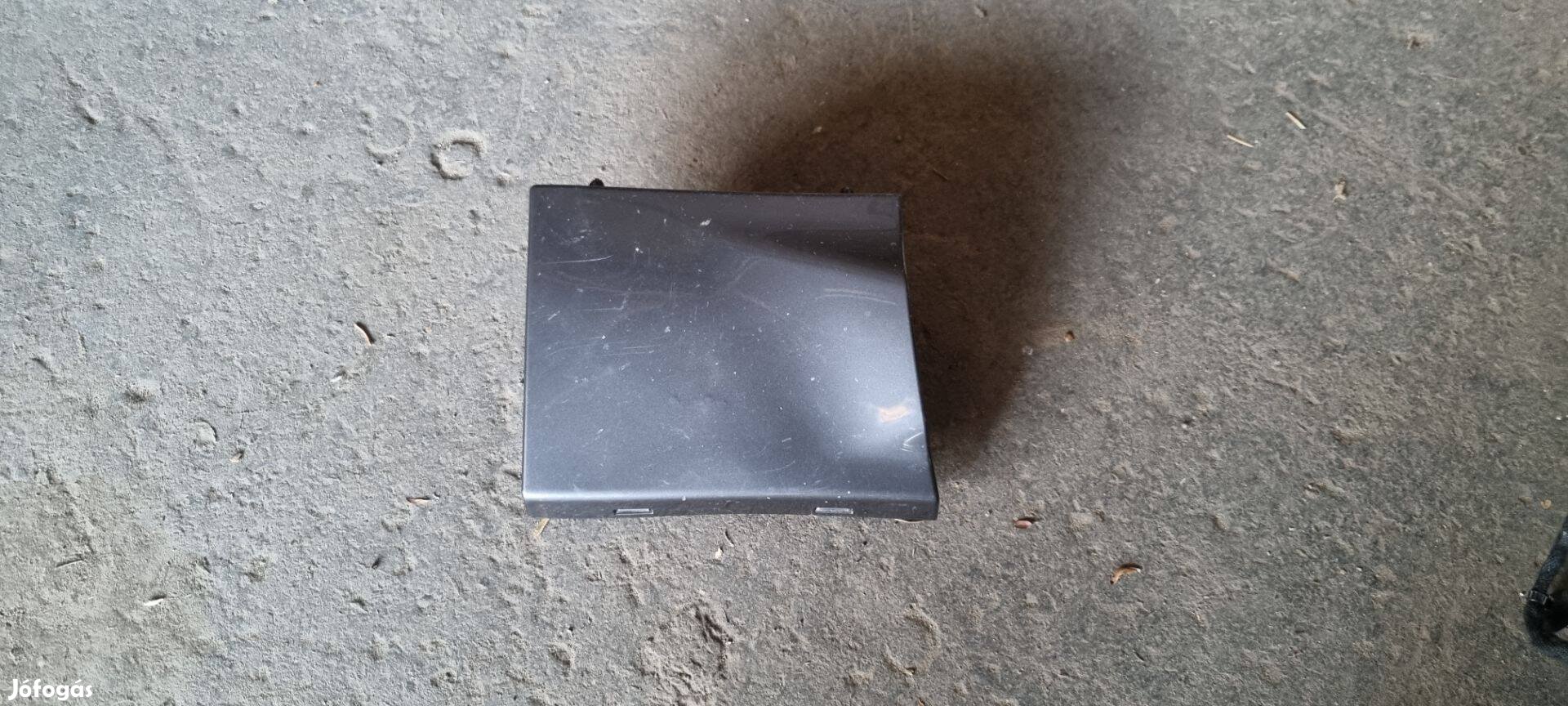 Volvo XC60 17- Bal díszléc 32216695