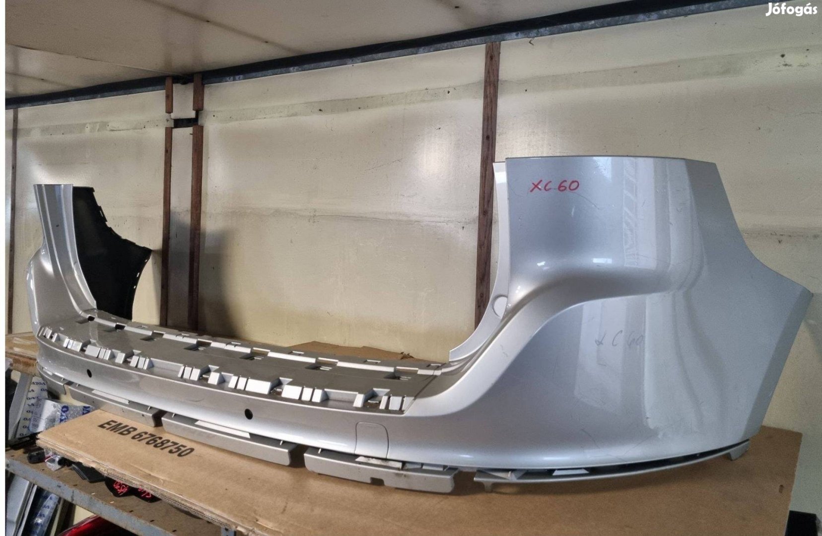 Volvo XC60 2014- hátsó lökhárító 30763426