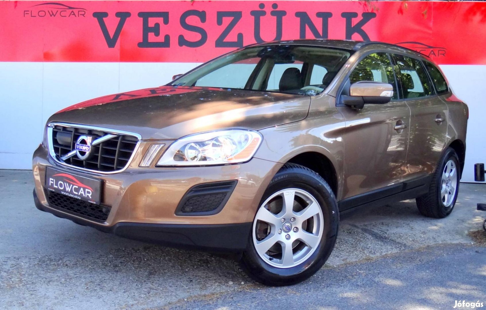 Volvo XC60 2.0 D Momentum Geartronic Magyar! EL...