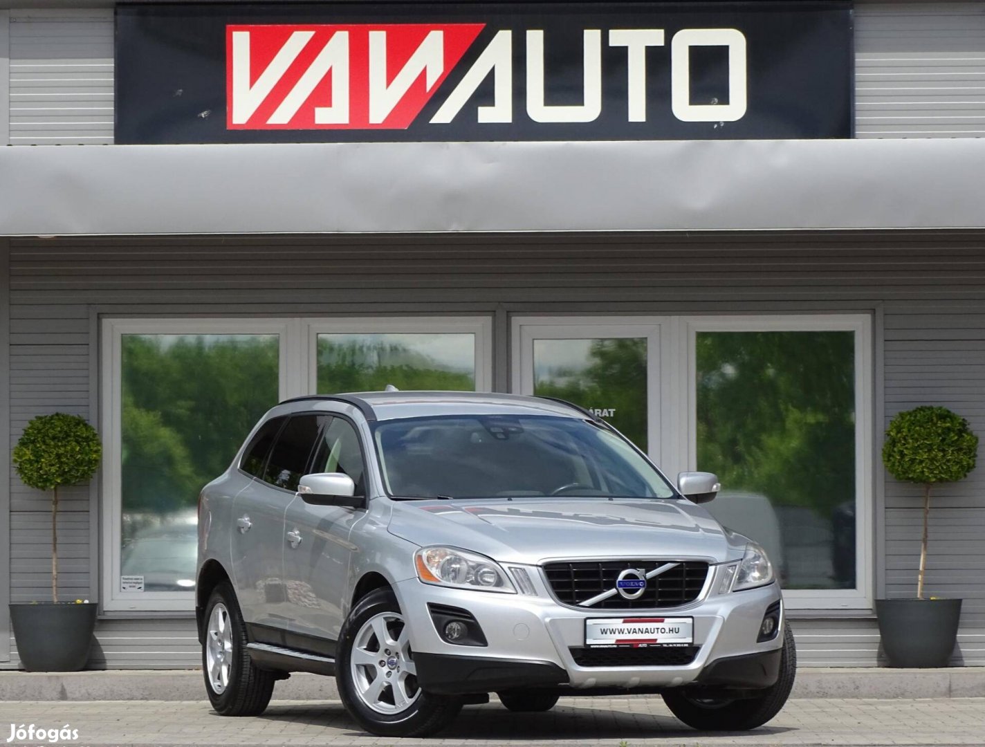 Volvo XC60 2.4 D Momentum Geartronic EL.Csomagt...